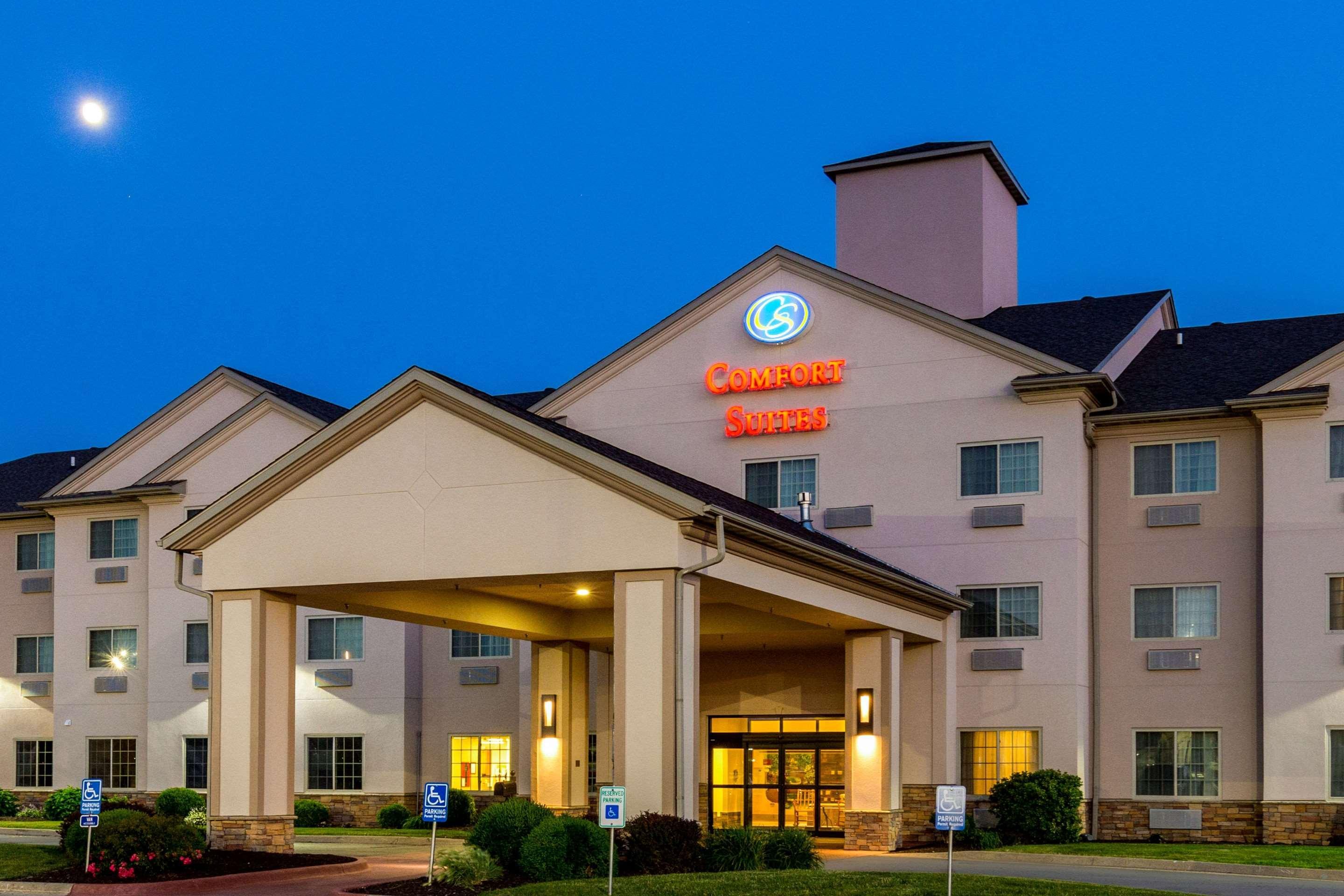 Comfort Suites Burlington Exterior foto